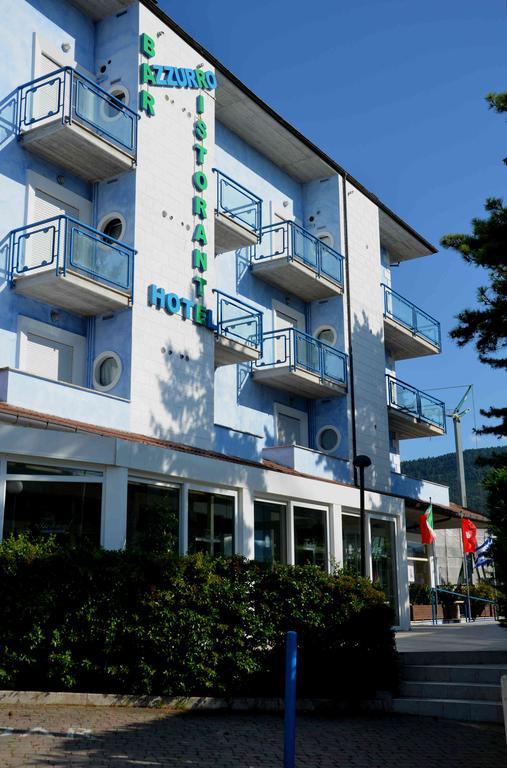 Hotel Azzurro ラクイラ エクステリア 写真