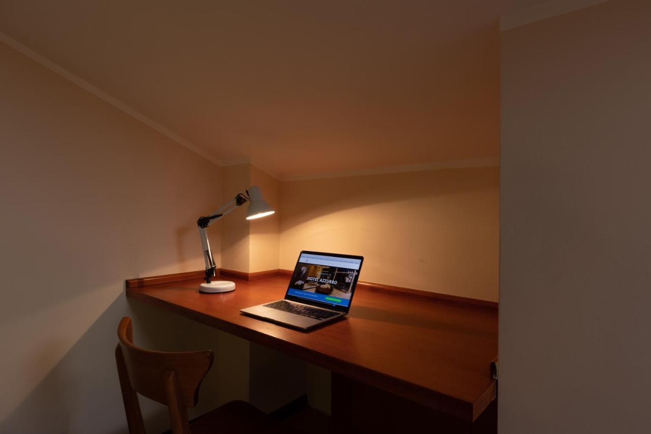 Hotel Azzurro ラクイラ エクステリア 写真